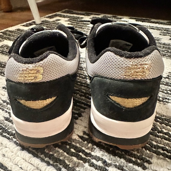 New Balance 1600 Lost World Collection Grey Black Gold Women's Sneakers🧿 - Picture 6 of 11